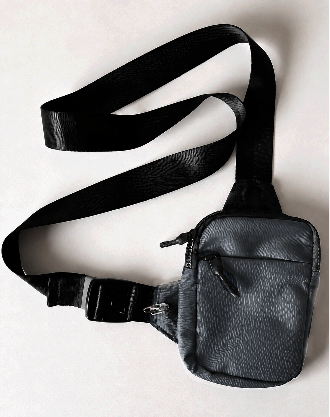 KEEPCLOSE – Crossbody bag för värdesaker- grå
